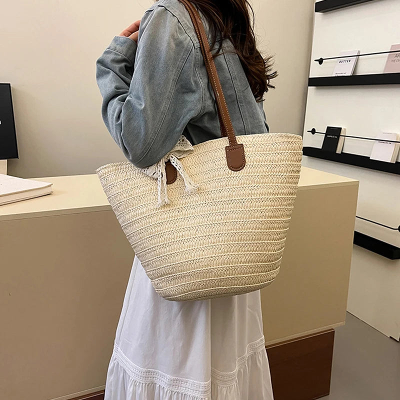 Beach Bag for Travel Large Capacity Straw Woven Tote Vacation Simple and Versatile Design Designer Women Shopper Shoulder Bags
