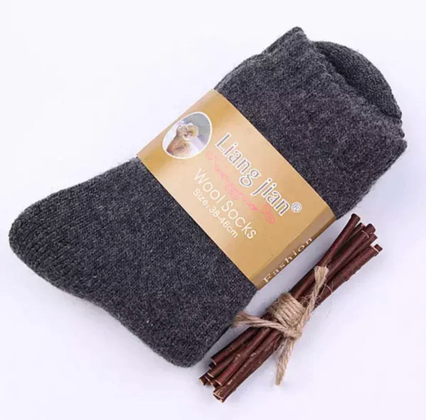 3Pairs/Men's Winter Warm Wool Socks Women Super Thick Heart Thickened Loop Merino Wool Socks Cold Resistant Snow Plush Stockings