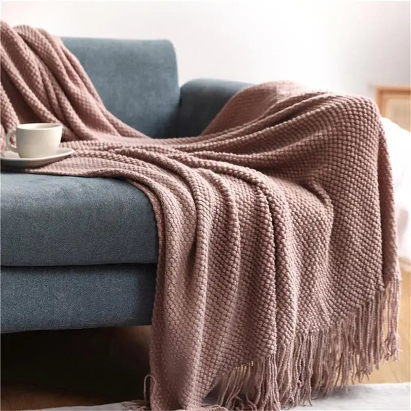 Nordic Knitted Blanket on the Bed Sofa Plaid Travel Nap Blankets Solid Color Soft Winter Air Conditioning Blanket with Tassels