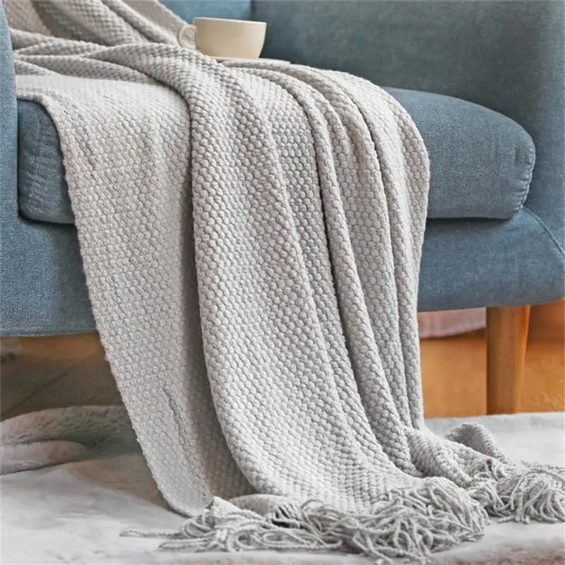 Nordic Knitted Blanket on the Bed Sofa Plaid Travel Nap Blankets Solid Color Soft Winter Air Conditioning Blanket with Tassels