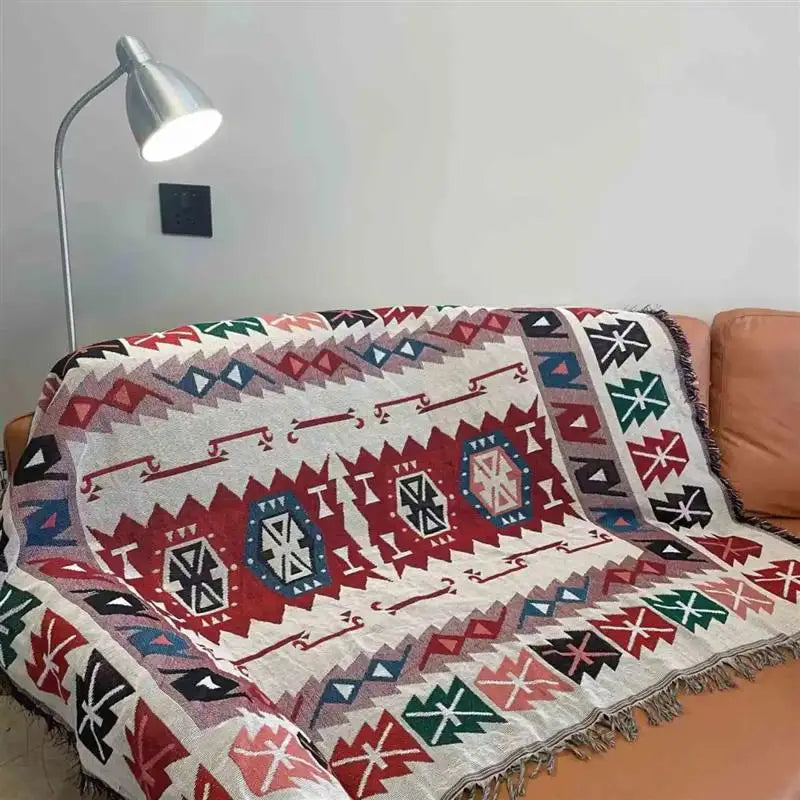 Camping Picnic Blanket Tribal Blankets Indian Outdoor Rugs Boho Decorative Bed Blankets Plaid Sofa Mats Travel Rug Tassels Linen