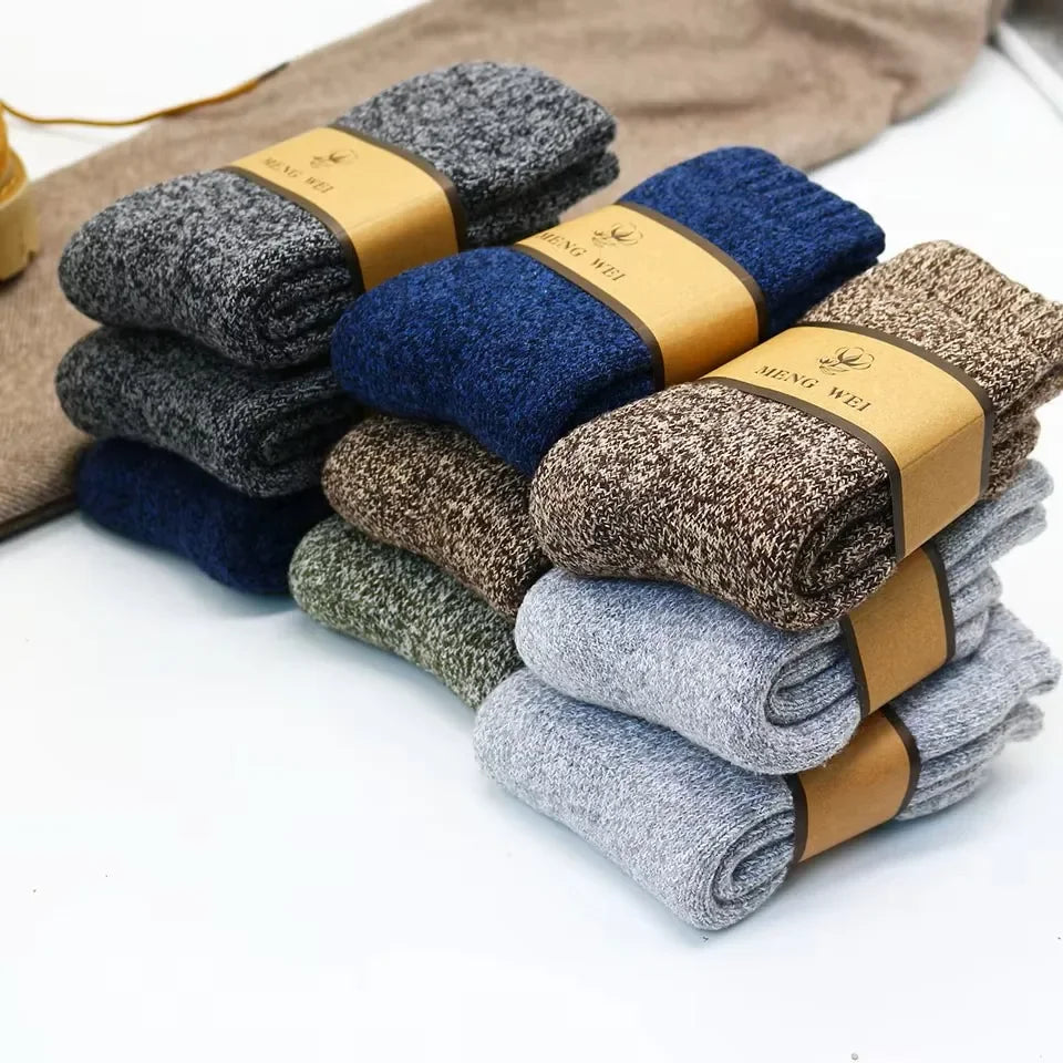 3/5/15 Pairs Men Solid Color Socks  Fashionable Simple Versatile Winter Socks Are Soft Comfortable Lightweight Casual In Length
