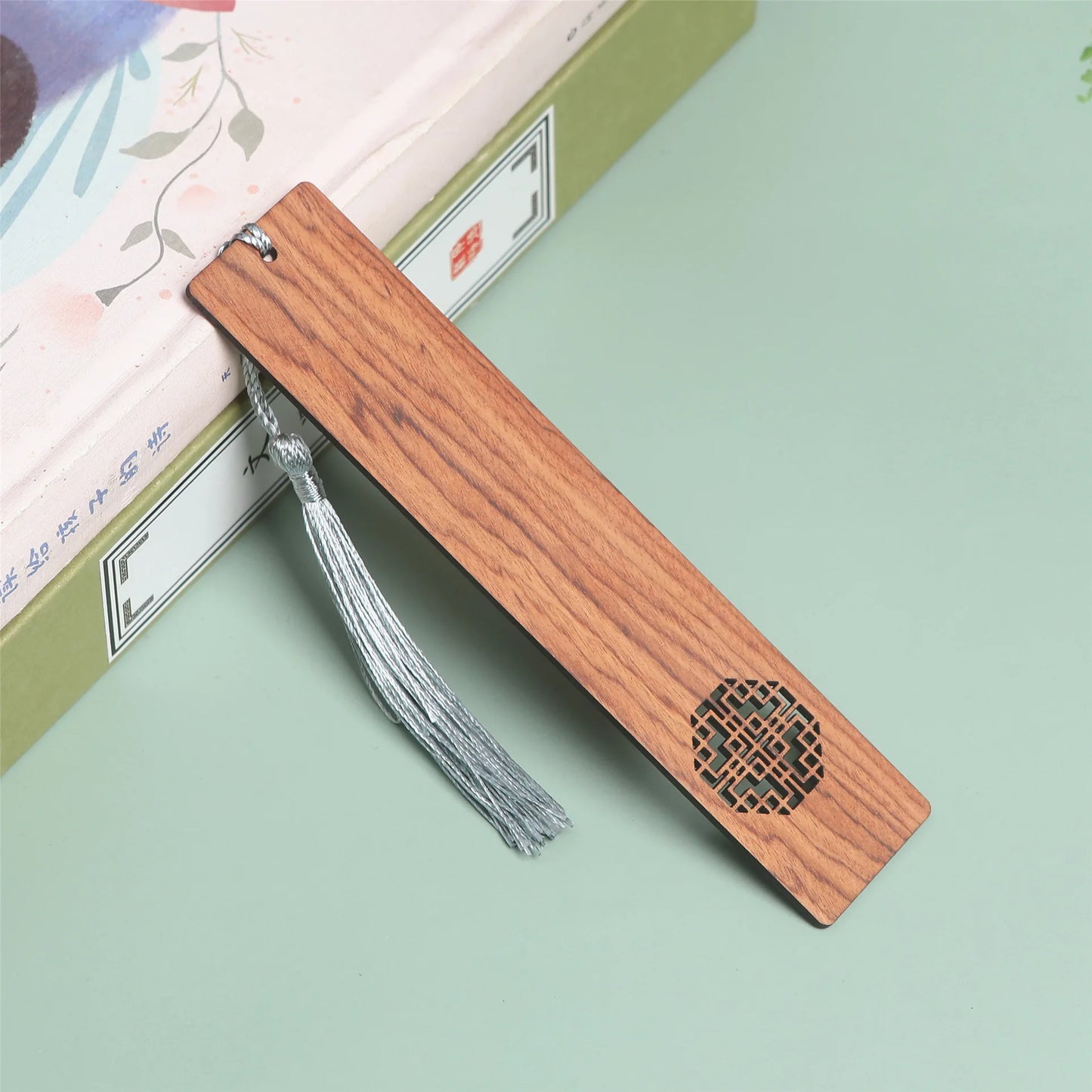 Retro Wooden Bookmarks Hollow Carved Aesthetic Stationery Gifts For Reading Lovers Book Accessories Students Reading Marks