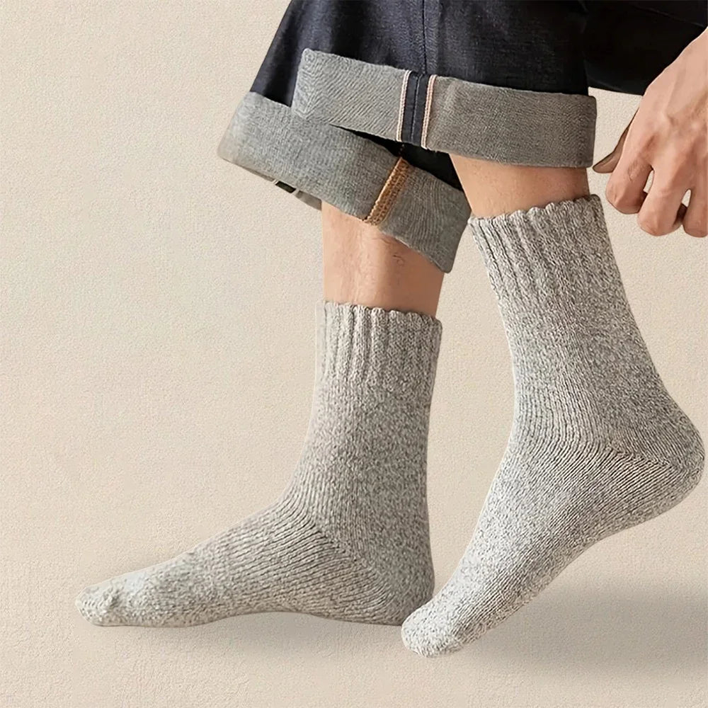 3/5/15 Pairs Men Solid Color Socks  Fashionable Simple Versatile Winter Socks Are Soft Comfortable Lightweight Casual In Length