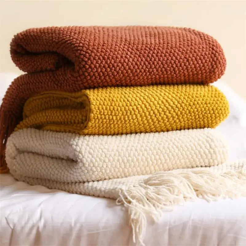 Nordic Knitted Blanket on the Bed Sofa Plaid Travel Nap Blankets Solid Color Soft Winter Air Conditioning Blanket with Tassels